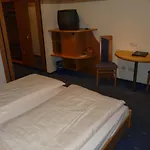 Kristall 3* イーダル・オーバーシュタイン
