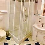 Kristall Hotel