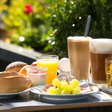 Hotel Kristall 3*