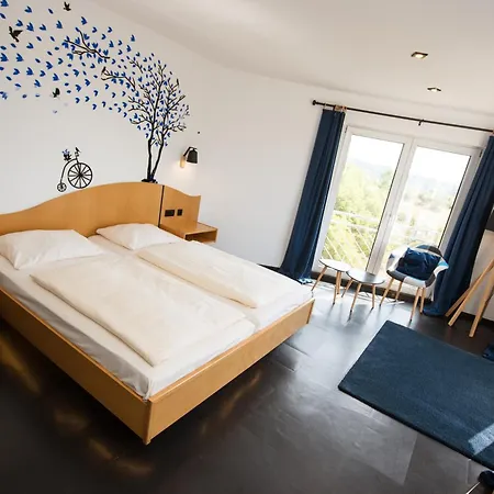 Hotel Kristall 3*
