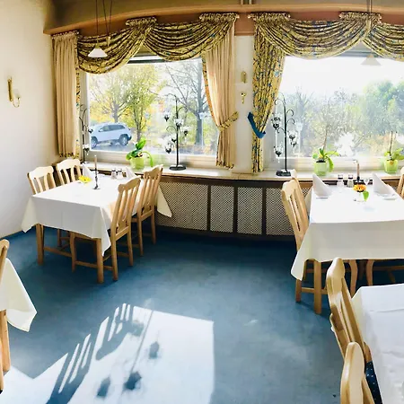 Hotel Berghotel Kristall 3*