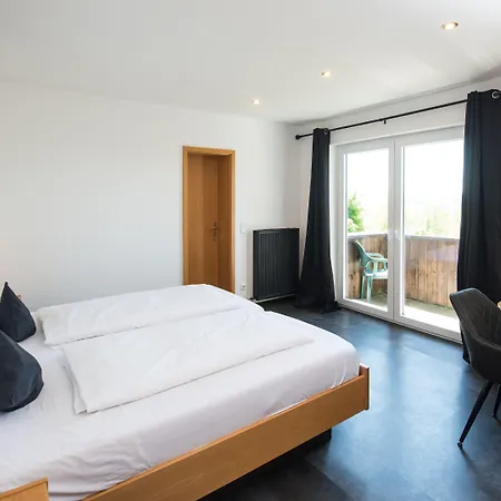 Hotel Kristall 3*