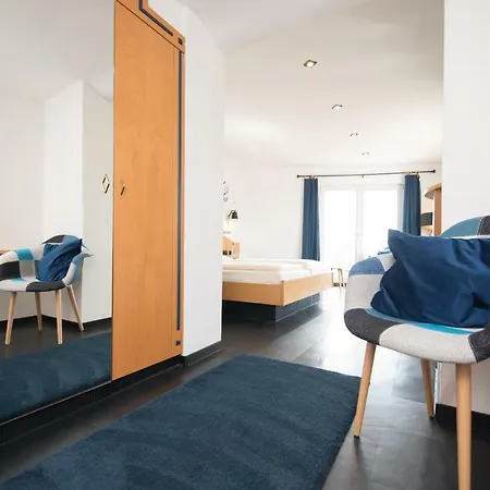 Kristall Ξενοδοχείο 3*